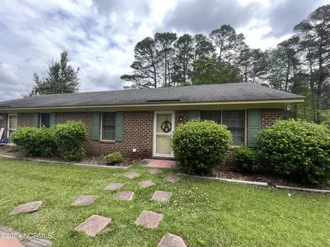3421 Bertha Ln #C & D, Greenville, NC 27834