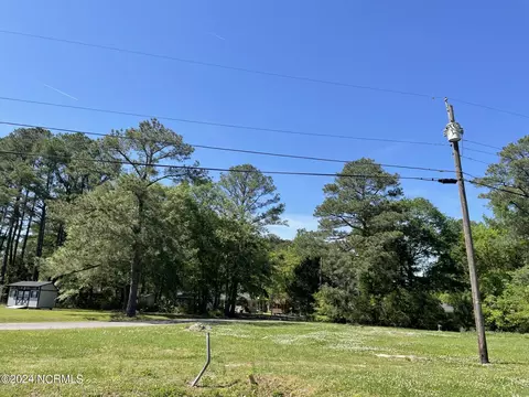 500 E Green St, Robersonville, NC 27871