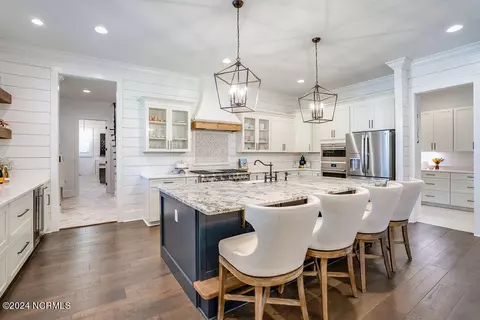 Kitchen - 105 Ballast Point Rd, Hampstead, NC 28443 photo 1 of 8