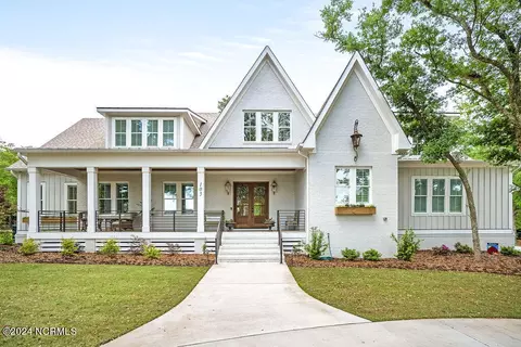 105 Ballast Point Rd, Hampstead, NC 28443 photo 4