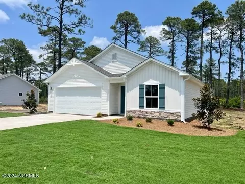 3050 Day Dream Ln NE, Leland, NC 28451