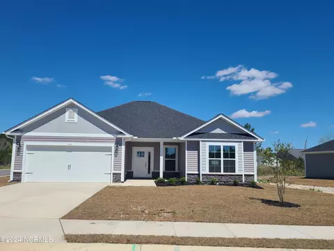 1001 Hot Rod Rd, New Bern, NC 28562