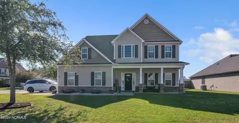 700 Appling Ct, Jacksonville, NC 28546