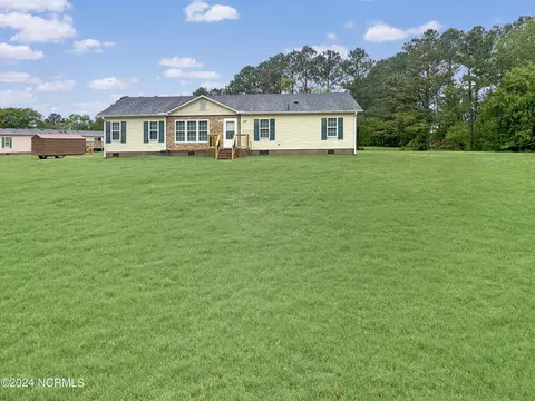 1049 Traci Dr, Elizabeth City, NC 27909