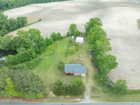 747 Herring Rd, Dudley, NC 28333 photo 3