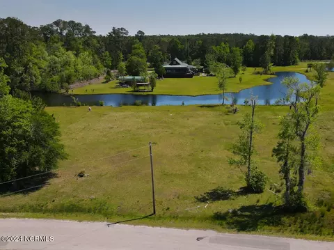 9692 Rivergate Dr NW, Ash, NC 28420