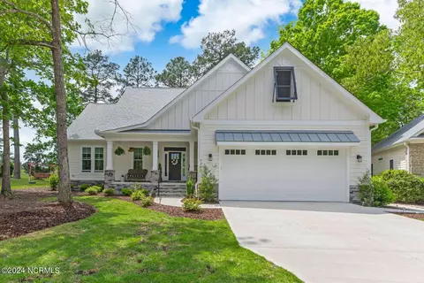 439 Autumn Chase SE, Bolivia, NC 28422
