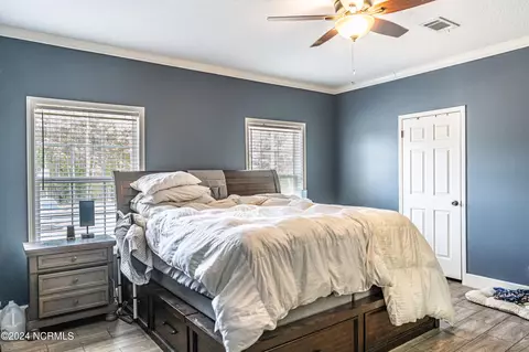 Bedroom - 209 Dirt Rd, Hamlet, NC 28345 photo 10 of 13