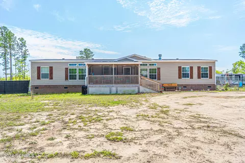 Exterior - 209 Dirt Rd, Hamlet, NC 28345 photo 4 of 21