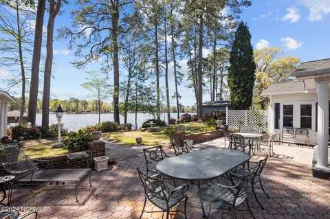 Exterior - 123 Waterside Dr, Bath, NC 27808 photo 11 of 19