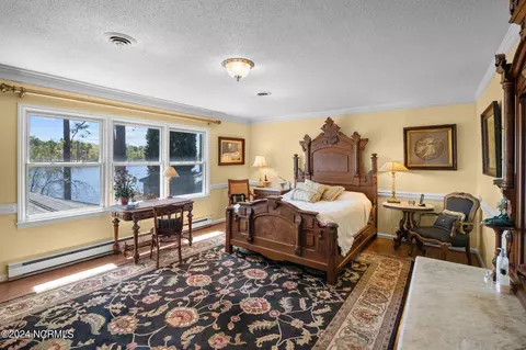 Bedroom - 123 Waterside Dr, Bath, NC 27808 photo 5 of 6