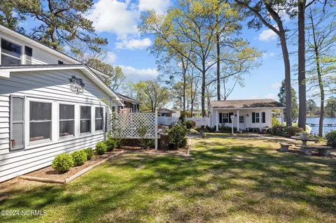 Exterior - 123 Waterside Dr, Bath, NC 27808 photo 6 of 19