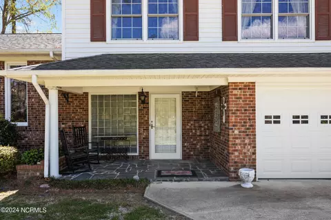 Exterior - 123 Waterside Dr, Bath, NC 27808 photo 5 of 19