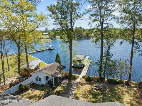 View/Area - 123 Waterside Dr, Bath, NC 27808 photo 2 of 13