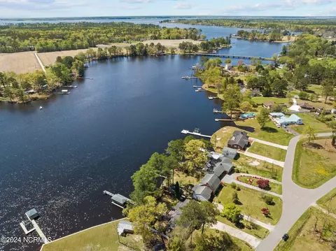 View/Area - 123 Waterside Dr, Bath, NC 27808 photo 9 of 13