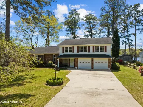 Exterior - 123 Waterside Dr, Bath, NC 27808 photo 17 of 19