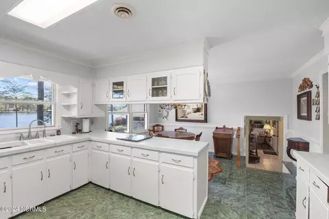 Kitchen - 123 Waterside Dr, Bath, NC 27808 photo 6 of 6