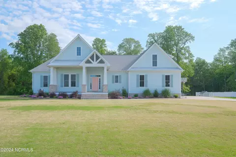 316 Schooner Landing Dr, Edenton, NC 27932