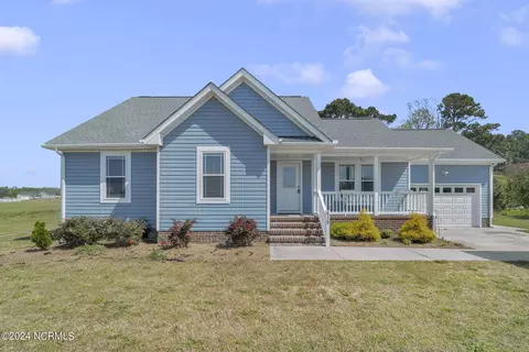 410 Bartlett Rd, Shawboro, NC 27973