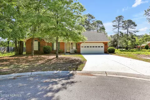 1538 Misty Oak Ln, Wilmington, NC 28411