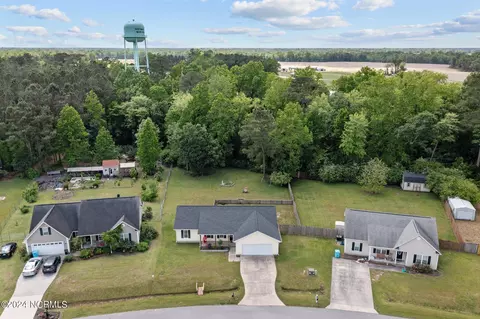 View/Area - 128 Killis Blvd, Richlands, NC 28574 photo 3 of 4