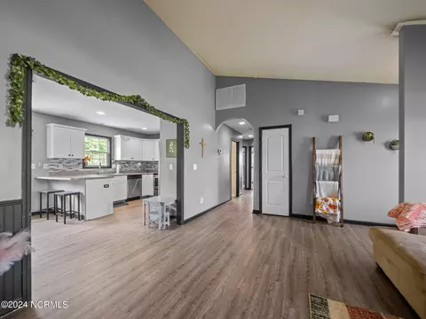 Bedroom - 128 Killis Blvd, Richlands, NC 28574 photo 2 of 10