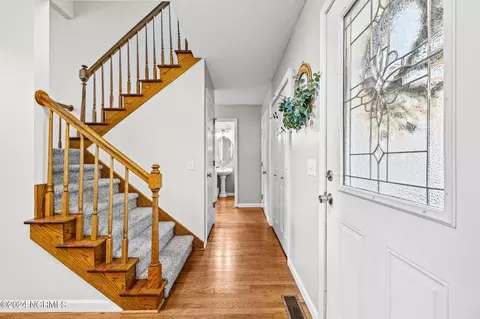 Entry Way - 110 Spring Lake Dr, Pinehurst, NC 28374 photo 2 of 7