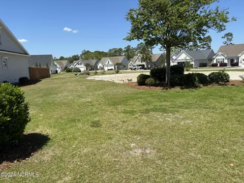 4998 Alamance Dr, Southport, NC 28461