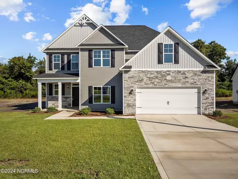 116 Woodford Dr, Jacksonville, NC 28540