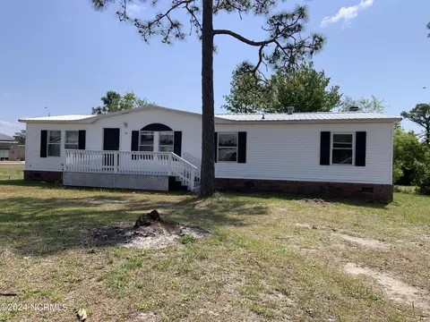216 Oak Grove Dr, Hampstead, NC 28443