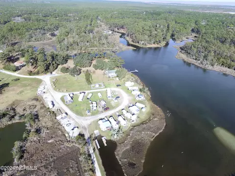 2 Landin The Rd, Sea Level, NC 28577