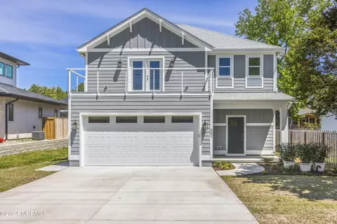 602 Raleigh Ave, Carolina Beach, NC 28428