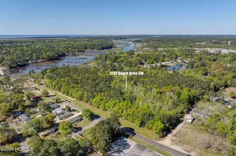 1282 Beach Dr SW, Calabash, NC 28467