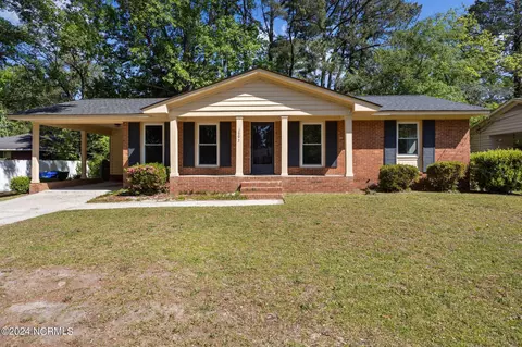 2603 S Wright Rd, Greenville, NC 27858