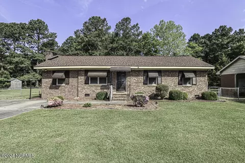 144 Daniels Ave, Battleboro, NC 27809