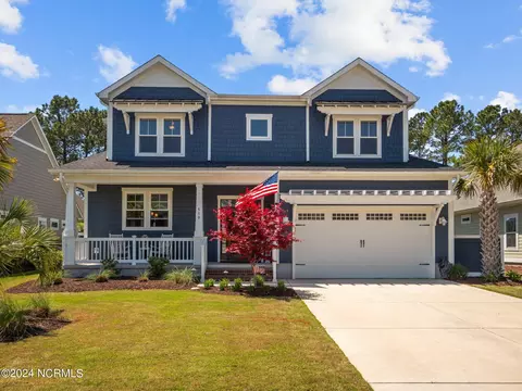 530 Moss Lake Ln, Holly Ridge, NC 28445