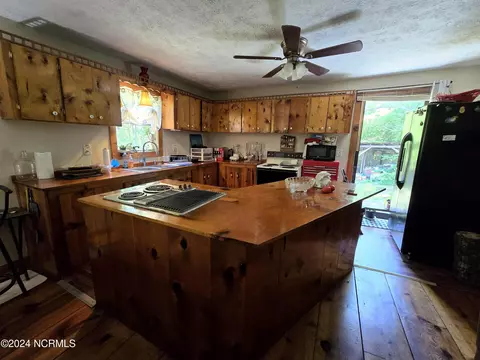 115 Ridgeview Dr, Hamlet, NC 28345 photo 6