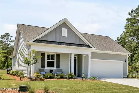 1417 Clendon Cir, Leland, NC 28451