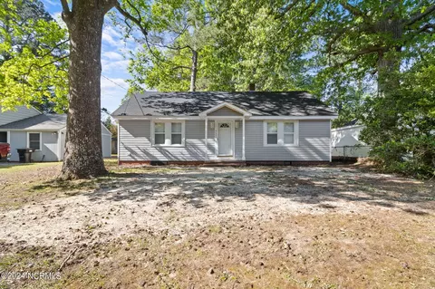 1315 S Williams Cir, Elizabeth City, NC 27909