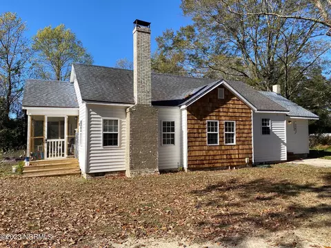 119 Carter Ln, Wallace, NC 28466