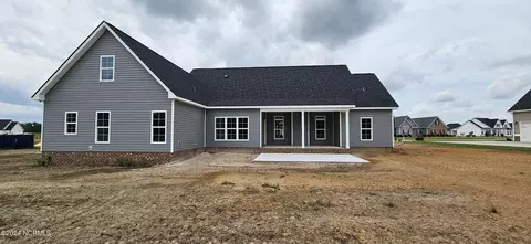 119 Eagle Point Ln, Clinton, NC 28328 photo 4
