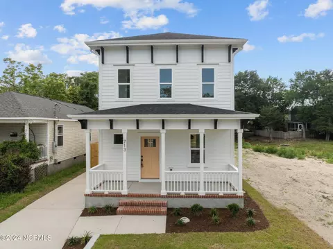 713 N 8th St, Wilmington, NC 28401