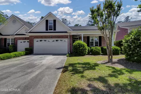 5200 Christian Dr, Wilmington, NC 28403