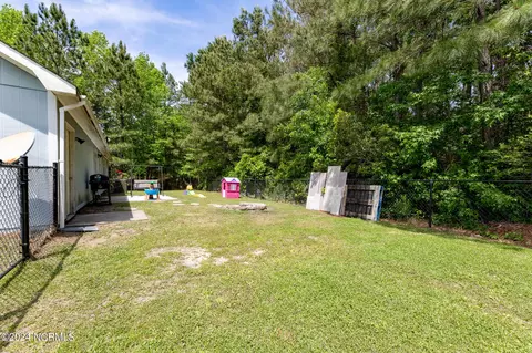 Exterior - 137 Daphne Dr, Hubert, NC 28539 photo 1 of 1