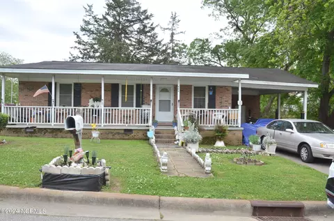 303 W Franklin St, Spring Hope, NC 27882