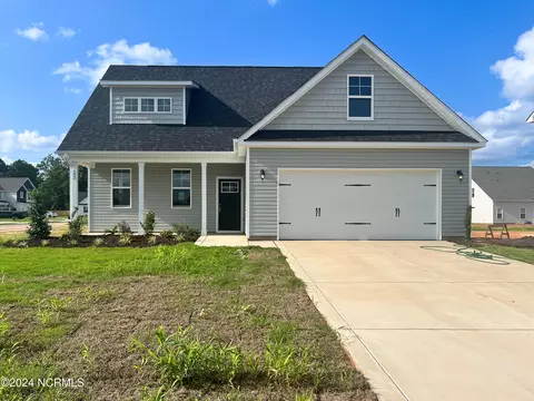 192 Claudia, Raeford, NC 28376