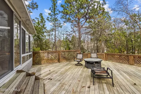Exterior - 100 Mcdonald Rd E, Pinehurst, NC 28374 photo 10 of 12