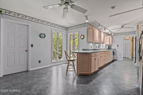 Kitchen - 100 Mcdonald Rd E, Pinehurst, NC 28374 photo 4 of 4
