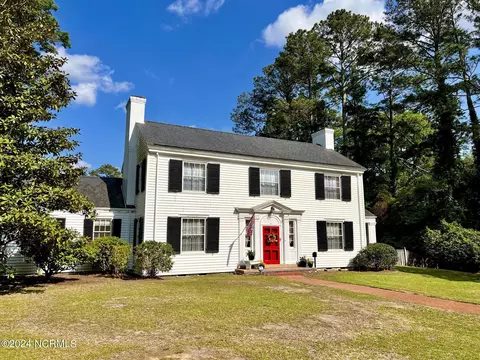 907 Dewey St, Kinston, NC 28501