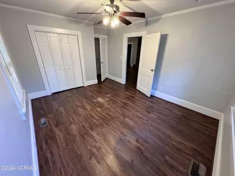 Bedroom - 5887 Pine St, Bailey, NC 27807 photo 4 of 6